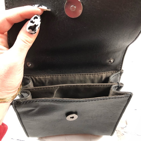 Matt & Nat Purse - Picture 2 of 3